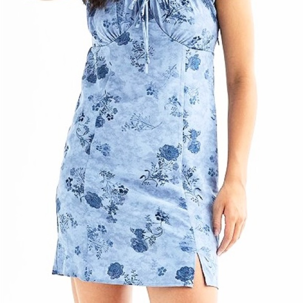 Pink Republic Flutter Sleeve Mini Dress #28 - Picture 5 of 7